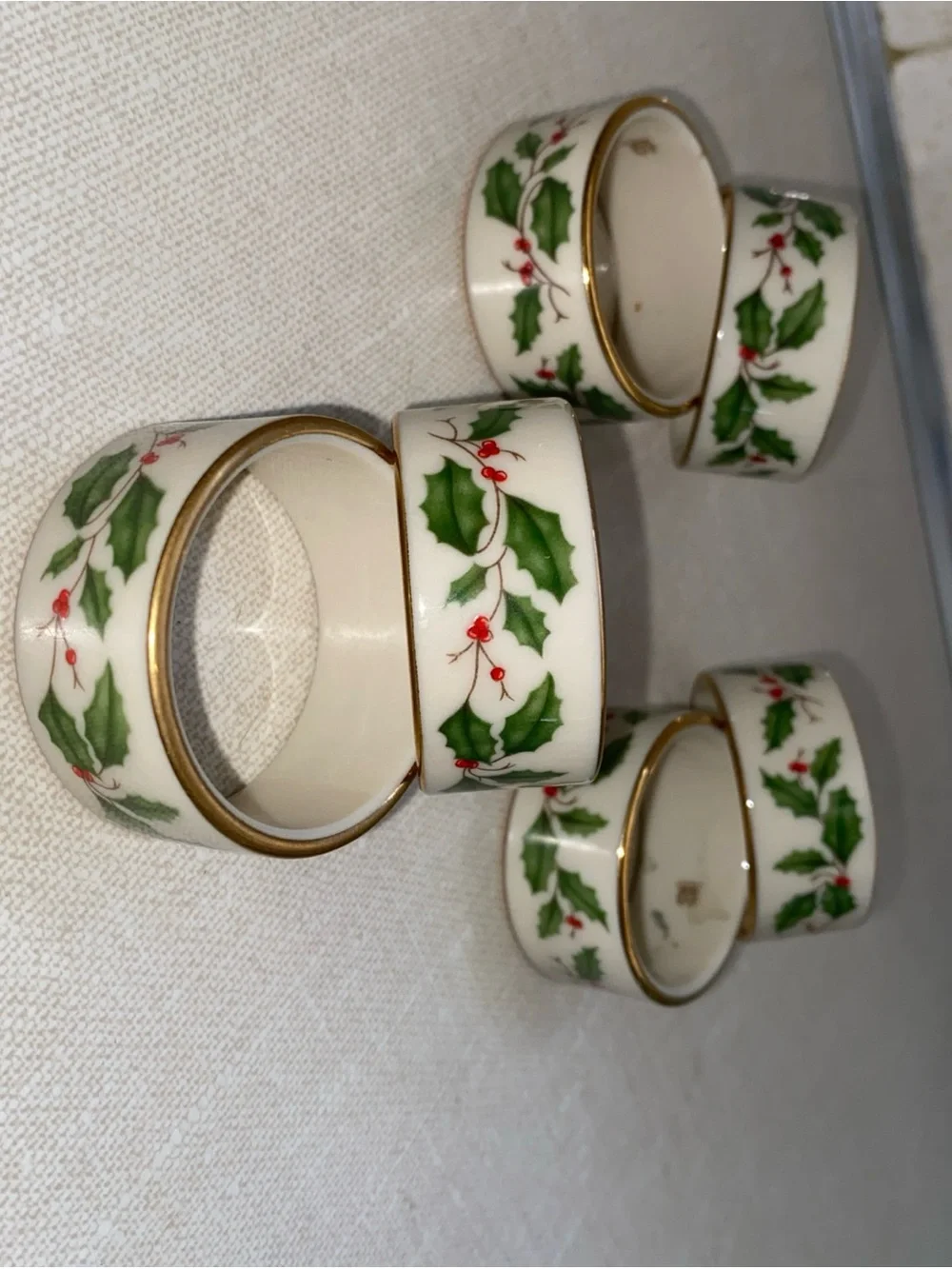 Lenox Holiday Holly Berries Napkin Rings Holders Set Of 6 Gold Trim Vintage